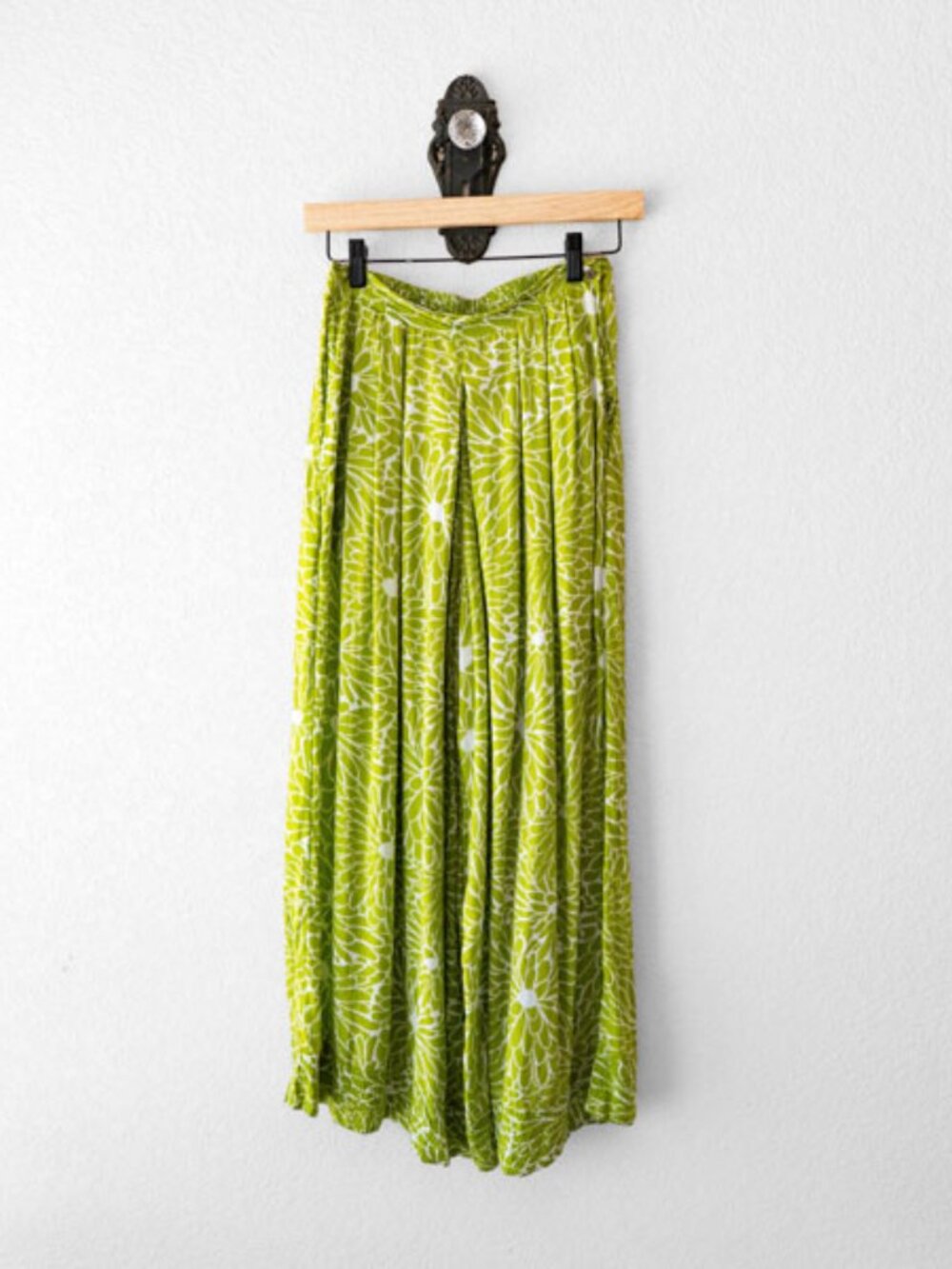 Maelu Fleur Green White Floral Wide Leg Culotte Pants XL Boho Resortwear